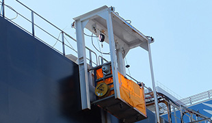 造船所　特殊昇降設備用ゴンドラ
